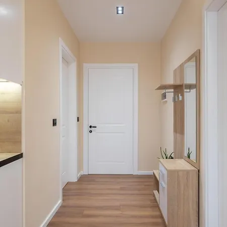 Apartment Spacious Citycenter New Bazaar *